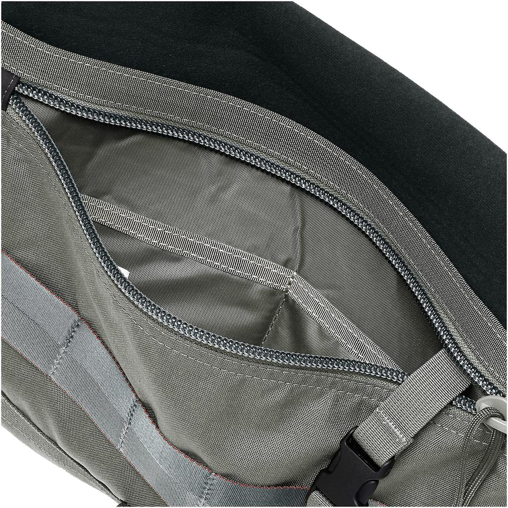 Briefing Men's FREIGHTER 13 RAPTOP CASE FOLIAGE ClutchSecond Bag