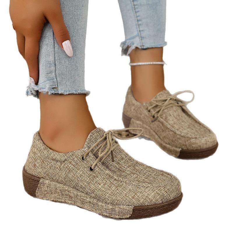 Women's Wide Width Platform Lace-Up Flats - Chunky Sole Casual Shoes for Spring & Fall, Comfortable Everyday Shoes
