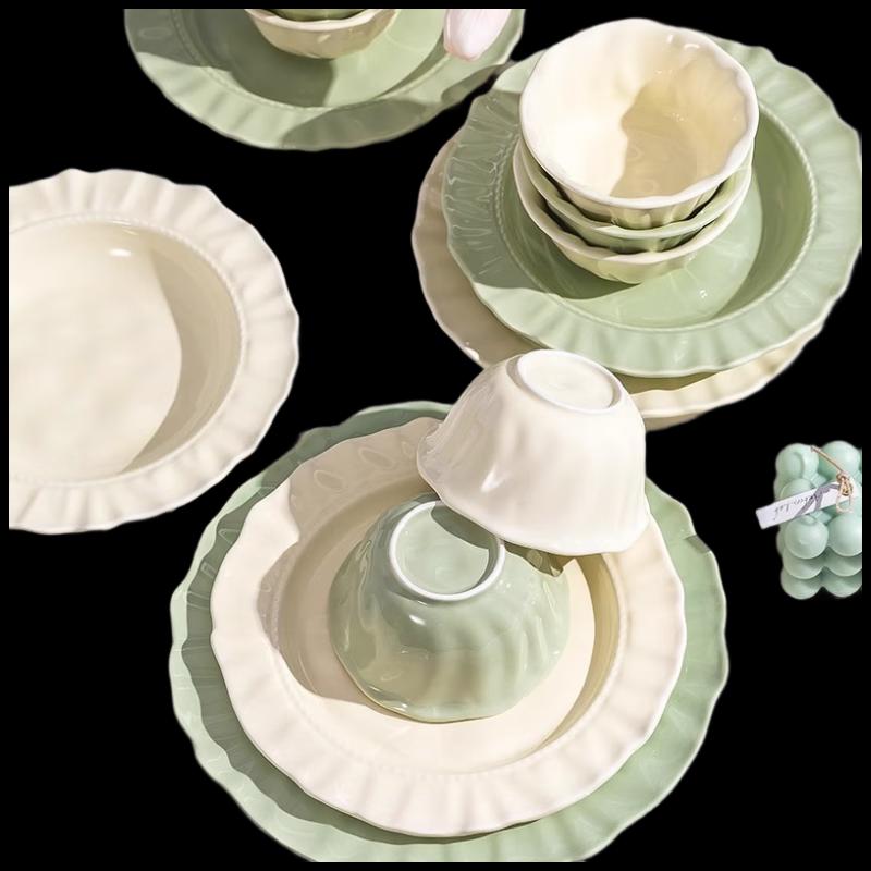 Pan Lu 26-Piece Underglaze Floral Ceramic Dinnerware Set