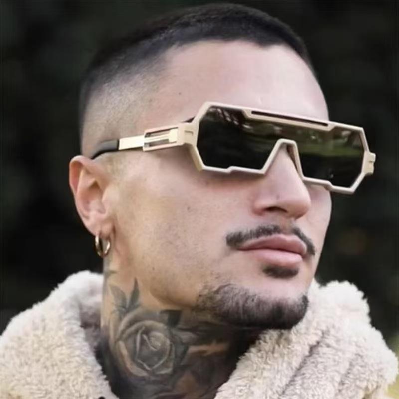 Steampunk Sun Glasses for Man European American Vintage Style For Men Sun Glasses High Quality UV Ray Blocking Sun Glasses Male