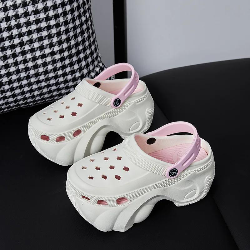 Fashion New 8cm Platform Slippers Woman Fashion Clogs Thick Sole Close Toe Girls Street Beach Slides Female Slip On High Heel Sandals