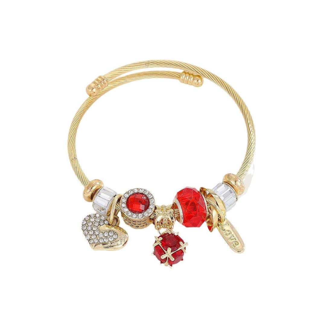 New Style Stainless Steel Bracelet - Fashionable and Versatile Heart-shaped Pendant for Women, Adjustable Couple Bracelet
