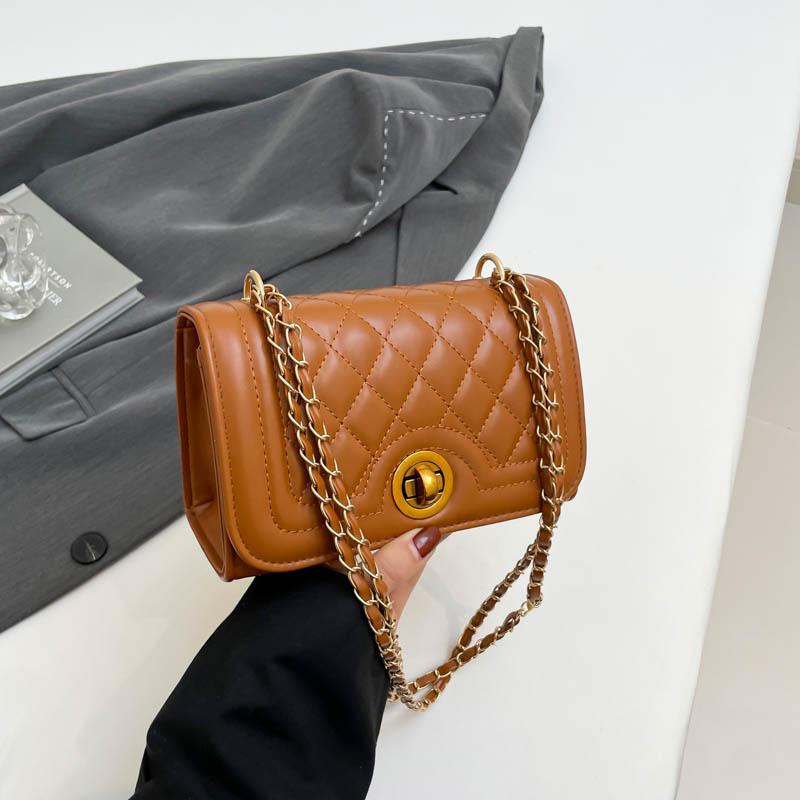 2025 spring new fashion versatile high sense diamond chain shoulder messenger bag this year popular small square bag women