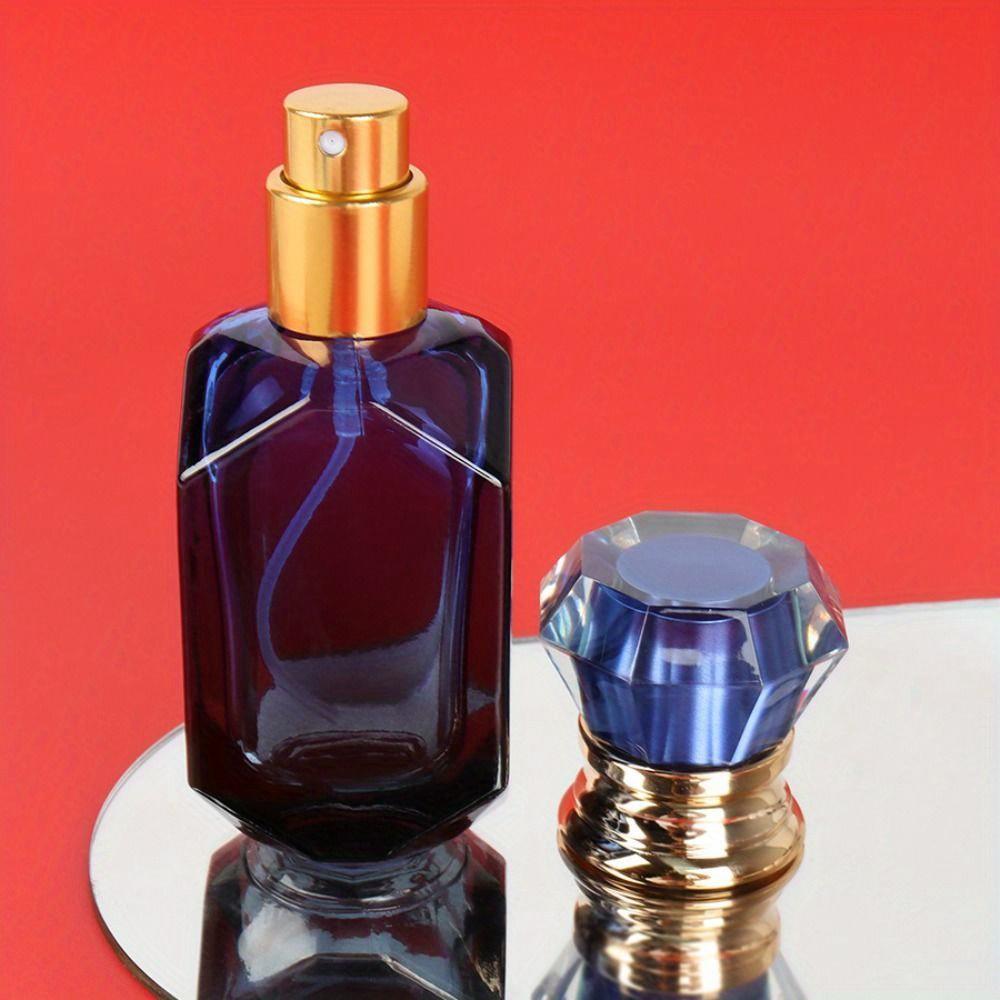 1 stuks 30ml Parfum Verstuiver Drukken Grote Capaciteit Navulbare Fles Draagbare Multifunctionele Sprayfles voor Cosmetica
