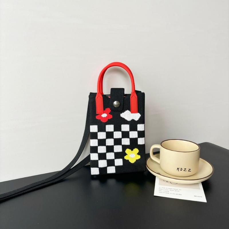 Mobile phone bag flower knitted bag niche versatile shoulder messenger bag trendy tote bag flower knitting