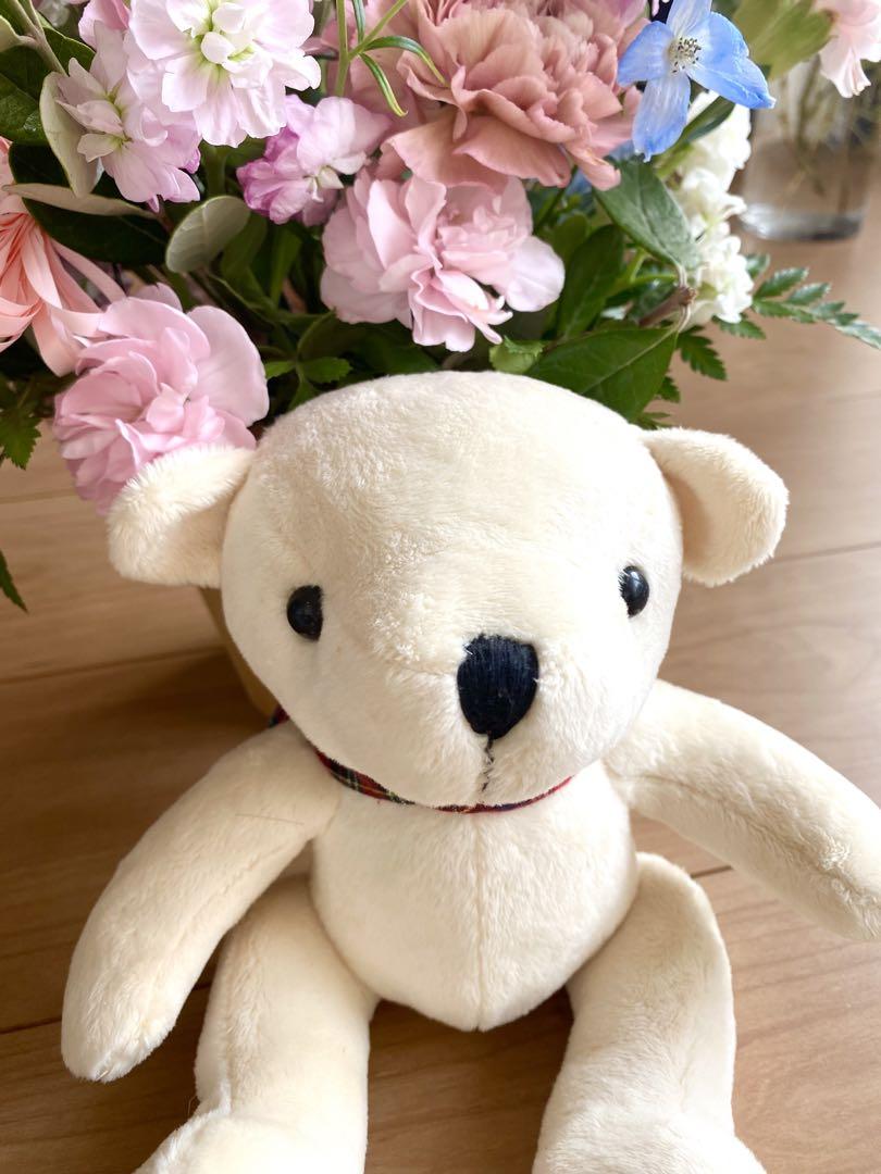 

[USED] Amway Limited Edition, Not for Sale, Achievement Christmas Gift, White Teddy Bear with Embroidered Logo