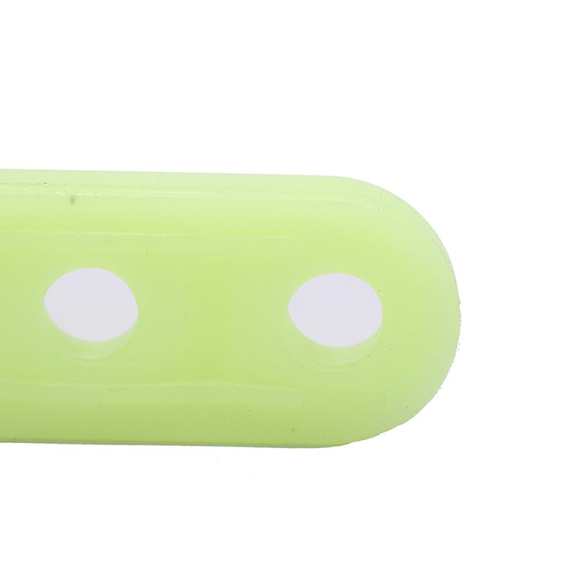10Pcs Green Outdoor Luminous Rope Buckle Tent Wrench Buckle Safety Alert Buckle