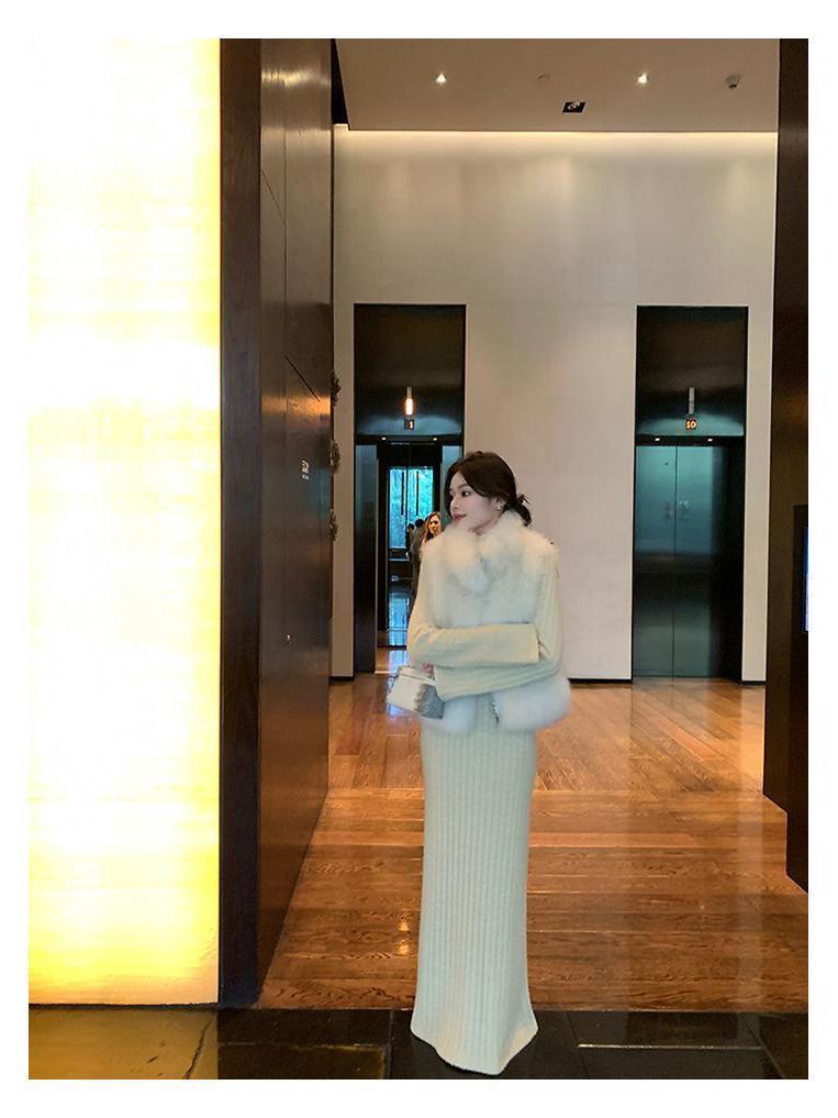 Marshmallow Faux Fox Fur Vest - Chenille Spandex Blend