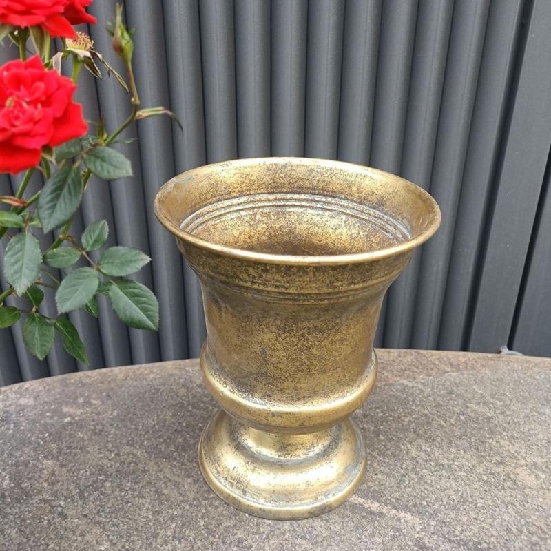 Französischer Landhausstil Pflanzgefäße Dekorative Behälter Ideal für Trockenblumen Kunstpflanzen Bauernhaus Innen Außen Landschaft