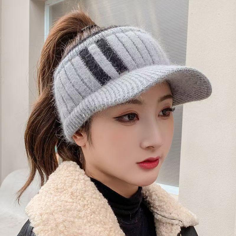 Women's Fashion Empty Top Woolen Hat - Perfect for Autumn and Winter, Knitted Warmth, Stylish Design, Breathable Comfort, Versatile Matching