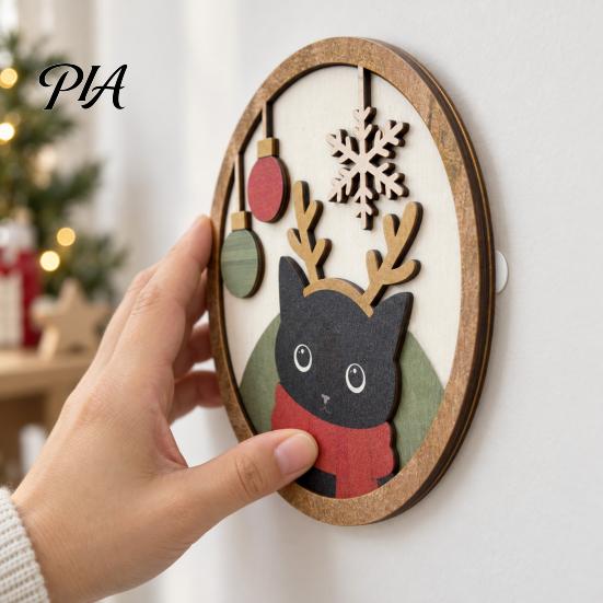 Cute Animal Wall Art Christmas Black Cat Decor, Layered Wooden Hanging Sign, Round 2D Creative Layout Flat Decoration for Living Room Bedroom And Hall