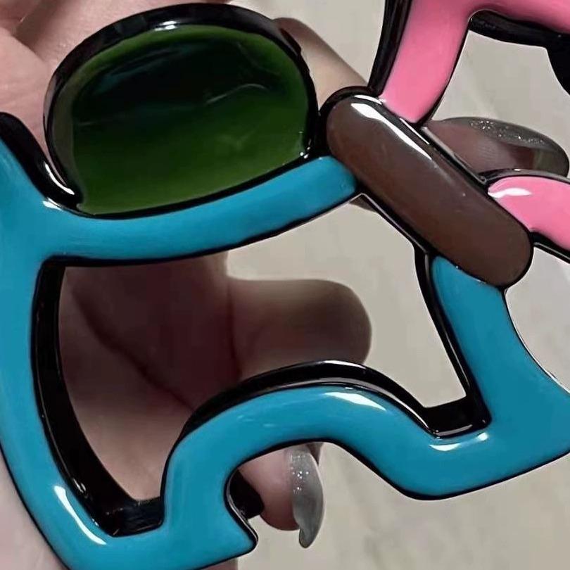 Korejská kreslená sponka do vlasů pes žralok: Štěněcí klip v kombinovaných barvách pro účesy vyčesané nahoru