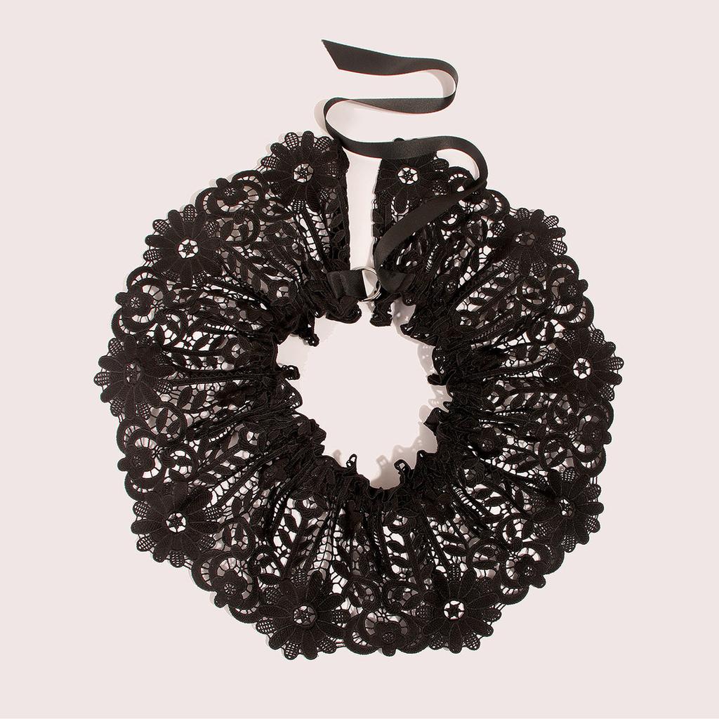 Black Water-soluble Lace Elastic Waist Seal Elegant and Stylish D-buckle Adjustment Waist Seal