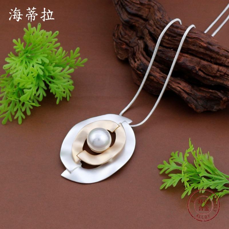 New dumb hollow geometric round long pendant, women's creative exaggeration irregular round long necklace