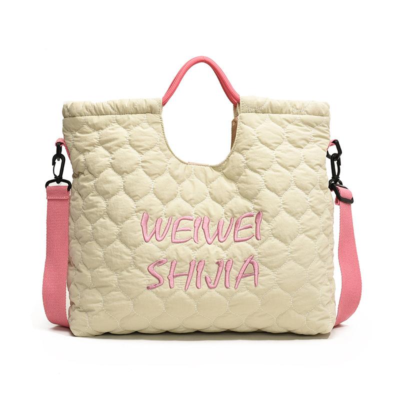 

Вместительная вышитая сумка-тоут 2025 новая простая повседневная сумка дофаминовая легкая плечевая сумка-мессенджер