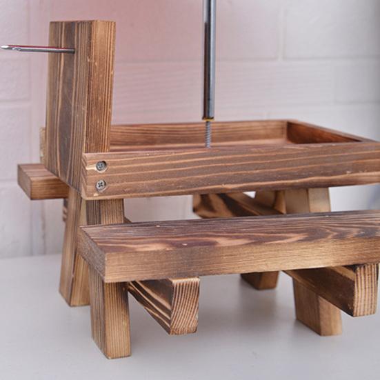 Squirrel Feeder with Umbrella Large Capacity Chipmunk Picnic Table Feeder Rustic Outdoor Squirrel Feeder for Corn Cob Nuts