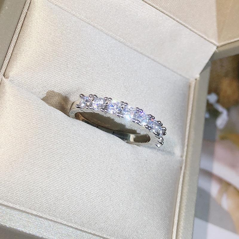 Luxury Sparkly white Zircon Ring For Women Engagement Wedding Shiny Ring Party Jewelry Fashion Female