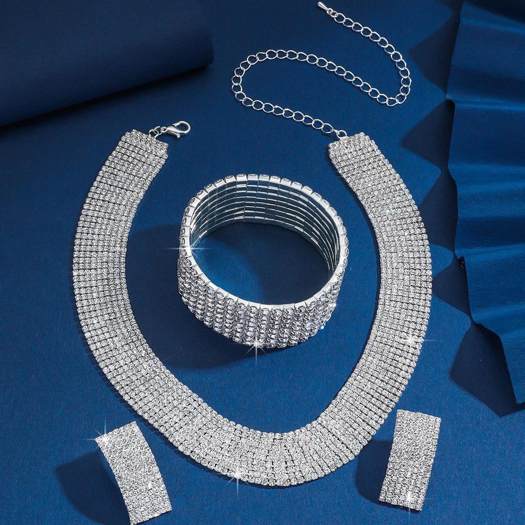 European and American Fashion Rhinestone Claw Chain Necklace & Earring Set for Women