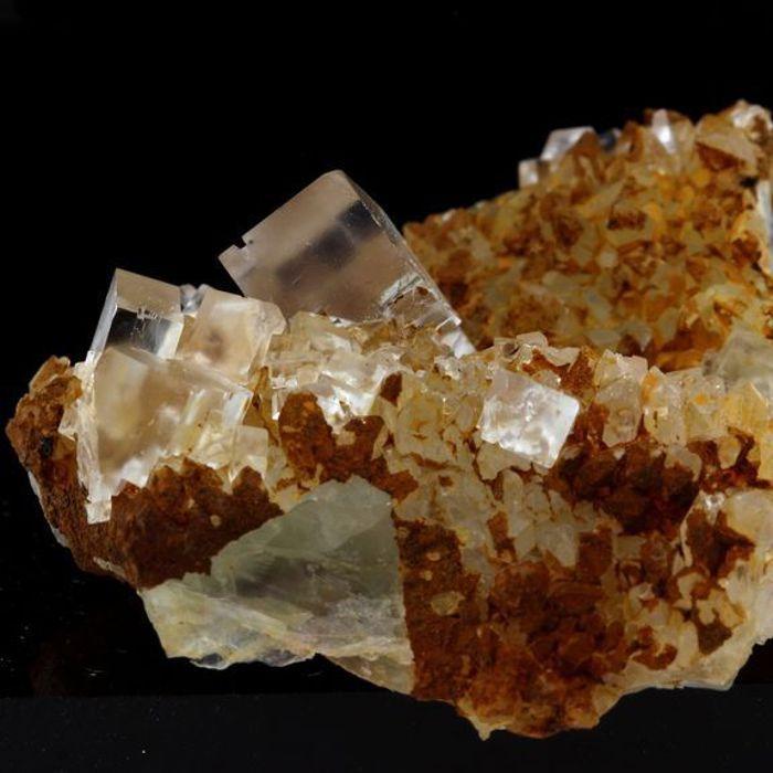 Fluorite + Quartz 86.8 carats