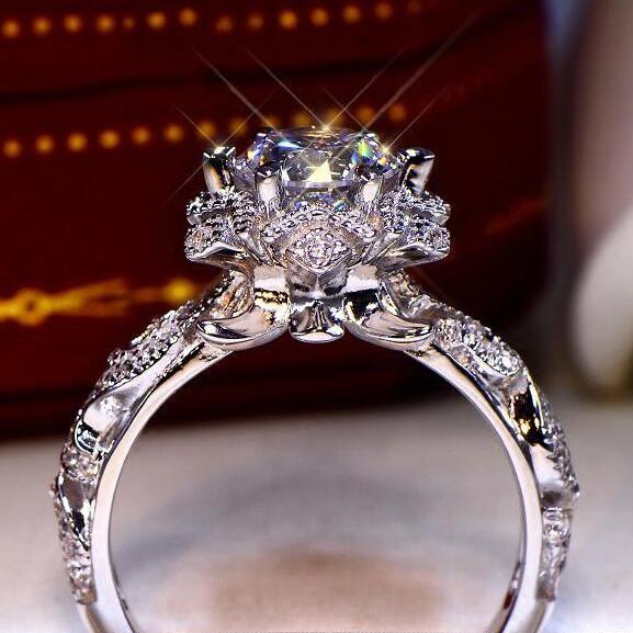 

Huitan Ретро Ювелирные Изделия Круглый Драгоценный Камень Anillos Подсолнечник Полный Кубический Резной Леди Женщина Серебро Винтаж Роскошные Свадебные