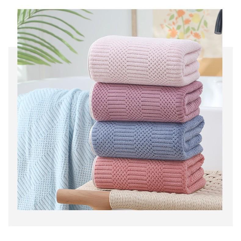 Auspicious Plaid Coral Fleece Bath Towel - Thick, Soft, and Absorbent