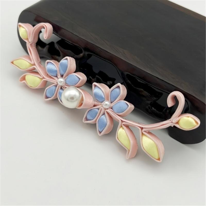 Handmade Chinese Knot Fasteners Traditional Chinese Flower Closure for Dresses and Cardigans Garment Craft Supply