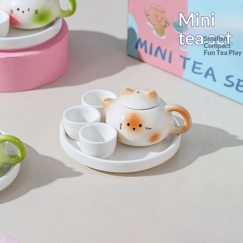 Chinese Style Mini Ceramic Teapot Ornaments Traditional Smooth Milk Tea Lid Accessories Exquisite Ceramic Cat Ear Pot Home Decor