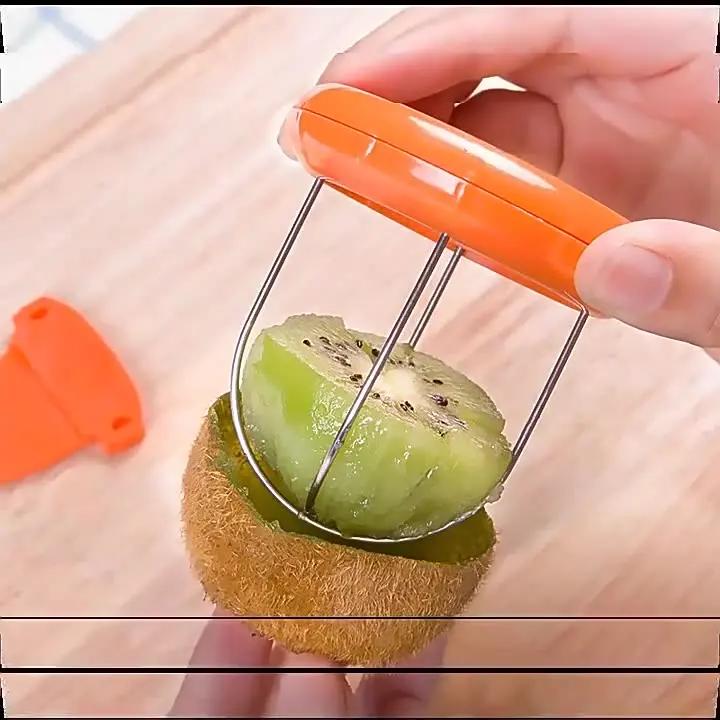 1 Pc Efficient Fruit Preparation Tool, Stainless Steel Kiwi Peeler for Easy Peeling and Slicing, Creative Kitchen Tool