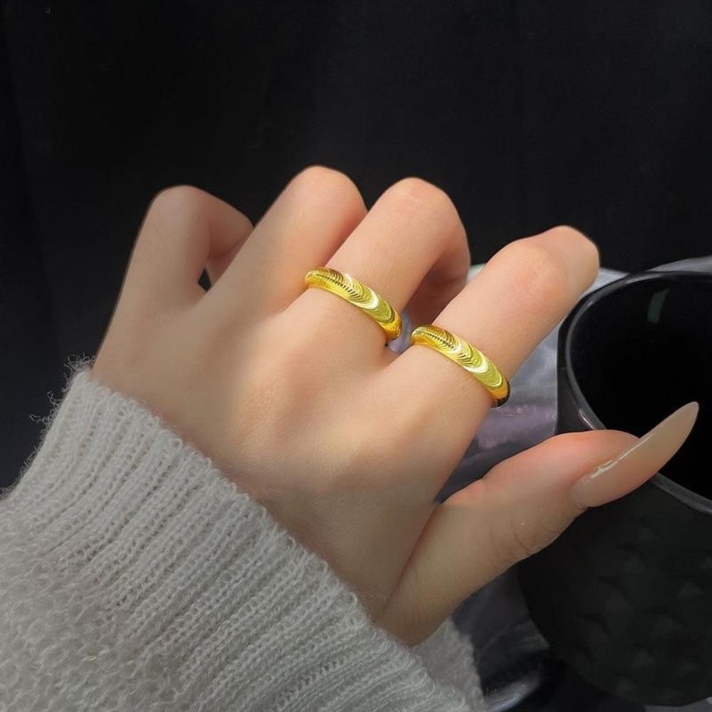 Simple Couple Titanium Steel Ring Light Luxury Valentine's Day Gift Cat's Eye Ripple Ring  Girls
