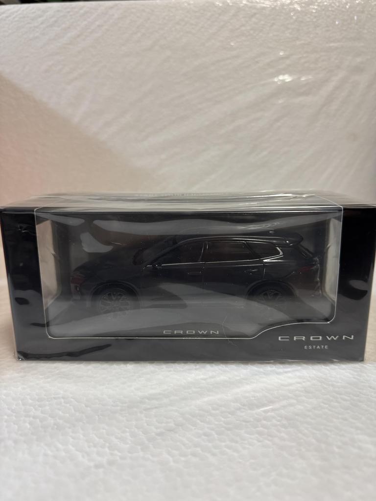 Toyota New Crown Estate HEV Color Sample Miniature Car Massive Gray 1/30 -