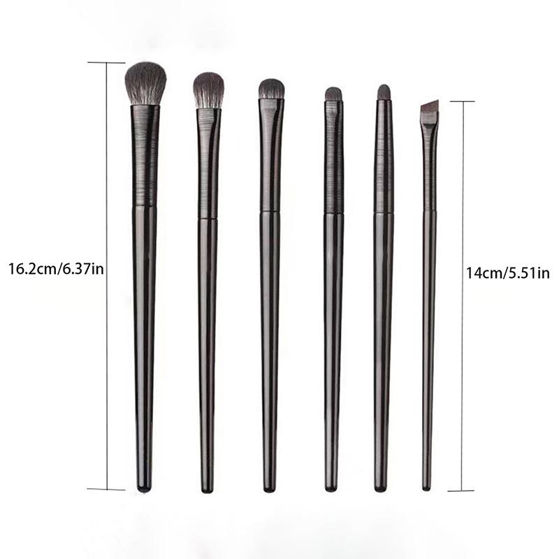 Ultrafeiner flacher abgeschrägter Eyeliner- und Augenbrauenpinsel - Professionelles Make-up-Werkzeug