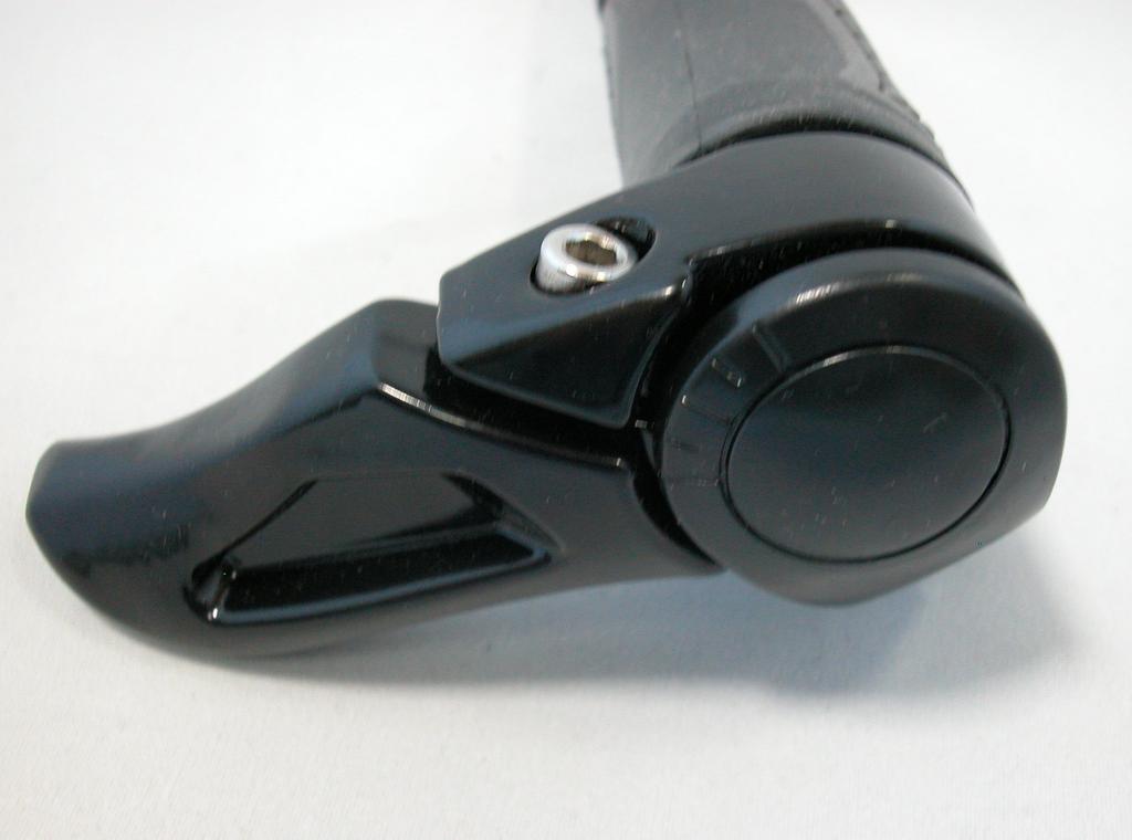 Ergonomisch gestaltete Fahrrad-MTB-Lenkergriffe mit breiten Griffenden zur Reduzierung der Belastung der Handfläche und verstellbarem Winkel, Typ lange Hörnchen