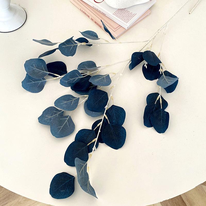 

Штучне листя евкаліпта для квіткових композицій та весільних прикрас