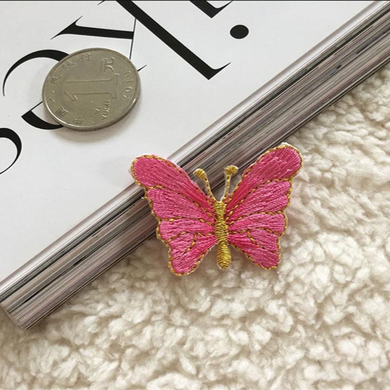 Naklejki na ubrania buty 10 szt. złota nitka motyl haftowana torba z materiału dekoracyjna naszywka pieczęć Diy akcesoria klej wzór z dziurką aplikacja