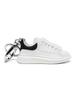 Alexander McQueen La Prima [ALEXANDER MCQUEEN] Alexander McQueen Oversized Sneaker Keychain 609203-H640N-9074