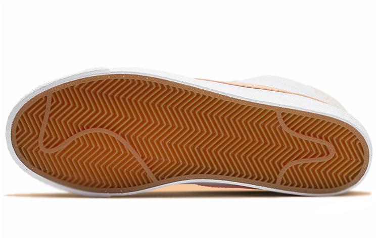 Nike Blazer Mid SB Core Gold Skate Shoes (Women's) CJ6983-102
