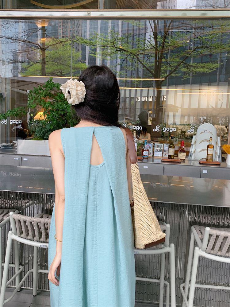 2026 Women's Summer French Backless Sleeveless Pleated Sling Dress