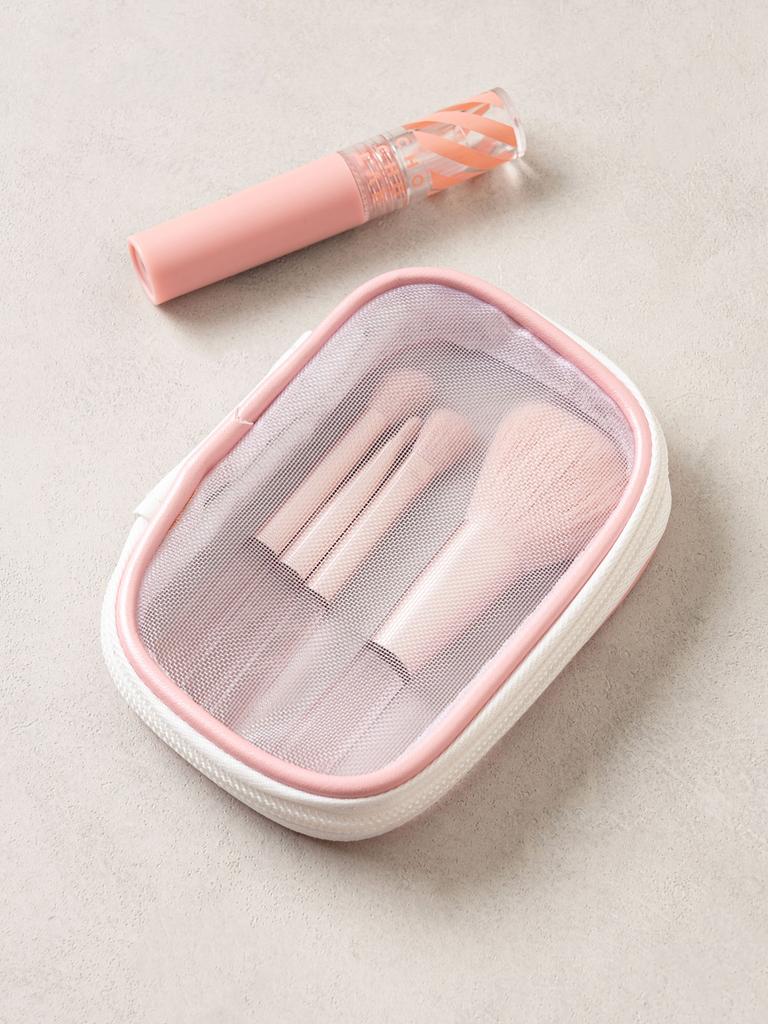 Mesh Pouch & Makeup Brush 4-Piece Set