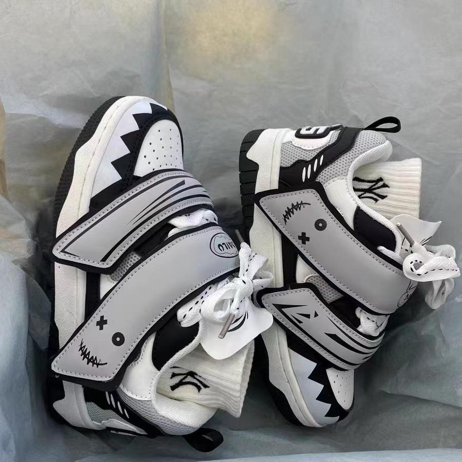 Nieuwe Ghost Face Brood Schoenen Casual Honderd Dames Dikke Zool Sport Studentenschoenen