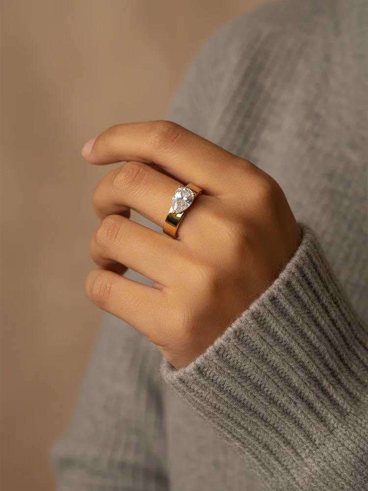 925er Sterlingsilber Mode Zirkon Fortgeschrittener Wassertropfenring Für Damen Verlobung Hochzeit Luxuriöser Hochwertiger Feinschmuck