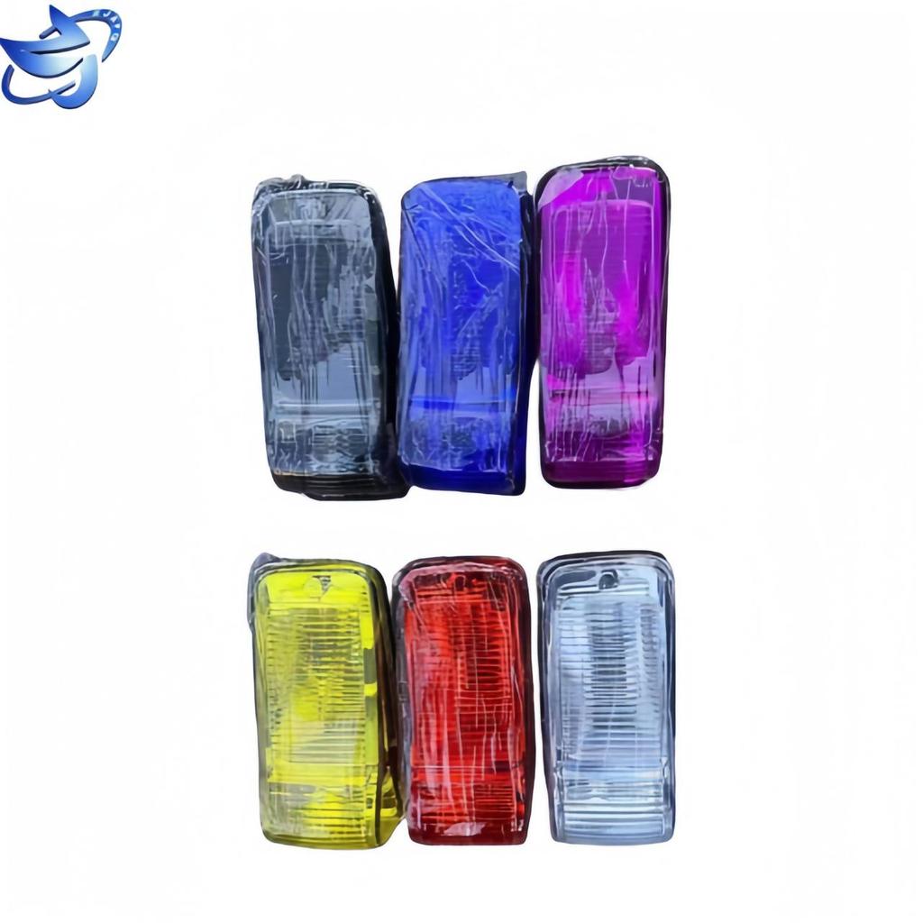 2008 ISUZU 700P NPR Plastic Colored Door Side Light for Truck