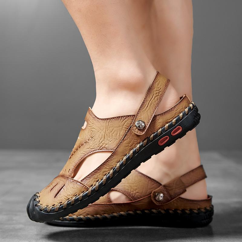 New Closed-Toe Slippers Men's Leather Summer Breathable Hollowed Leisure Sports Hole Outdoor Beach Sandals