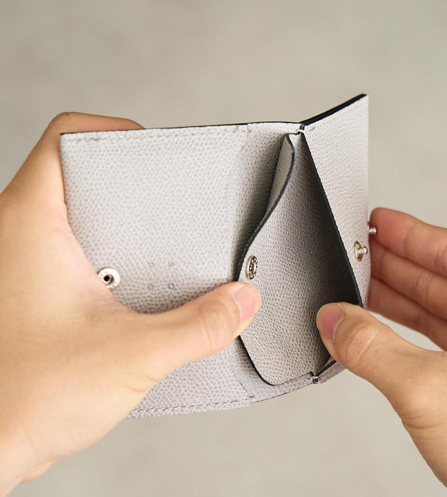 Compact bifold walletcard case for men and women, made in Japan by the brand SOPO, SO73 (Ash Gray)