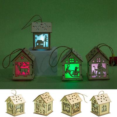 Ornament Leuchtende Holz-Weihnachtshütten LED-Licht Glühendes Holzdorfhaus Hängende Kleine Weihnachtsdekorationen