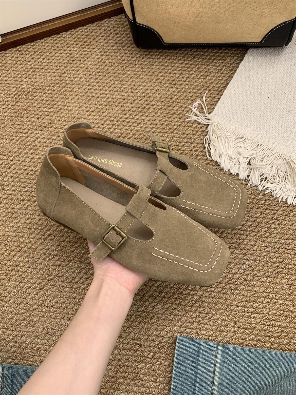 

Модные туфли Мэри Джейн Женские Натуральная кожа 2025 Весна Новые Неглубокие Слипоны Женские Повседневные Балетки Мягкая Кожа Элегантные Балетки 35