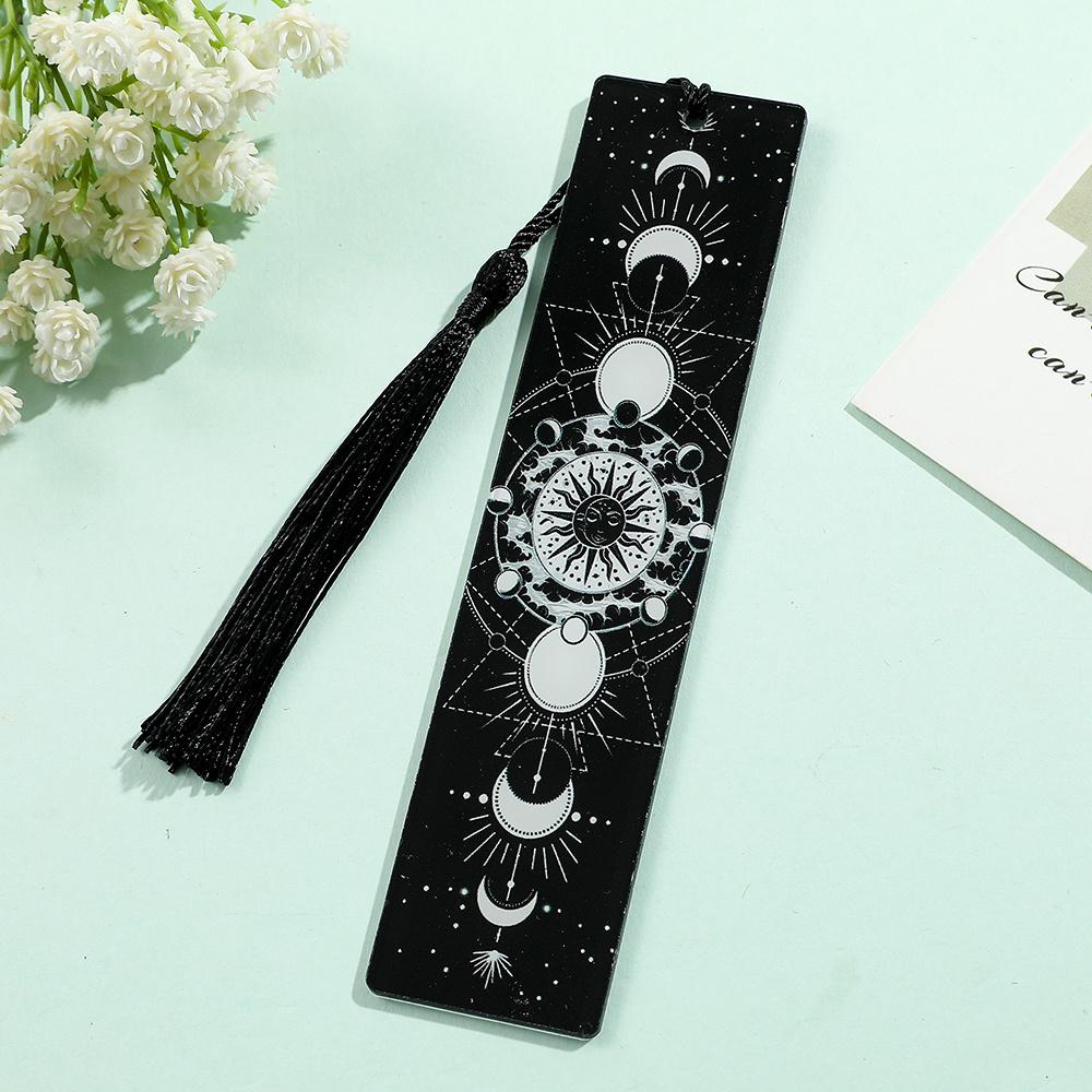 1PC Segnalibro serie in bianco e nero in stile scuro: segnalibro in acrilico con ciondolo, regalo di compleanno e Natale per gli amanti dei libri