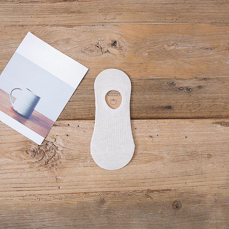 Men's Spring and Summer New Pure Color Cotton Invisible Comfortable Shallow Mouth Silicone Non Slip Socks