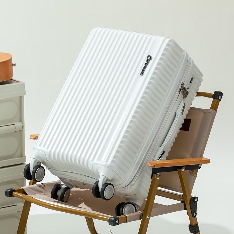 Diplomat DS-1312 Lightweight Expandable Hardside Luggage 20 inch