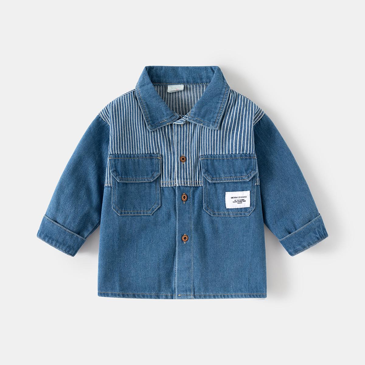 

Осенняя джинсовая куртка с лацканами для мальчиков Детский топ в стиле иностранного покроя Красивая свободная куртка для детей Пальто 120cm