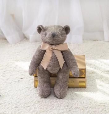 

Плюшевая игрушка Вязаный Мишка Тедди - Креативная кукла из пряжи с подвижными суставами, Артикулируемая мягкая игрушка для объятий для детей и коллекционеров 1pc коричневый